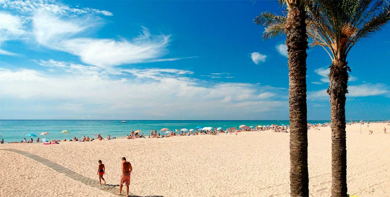 Day Ok Beach Apartment Malgrat de Mar Kültér fotó